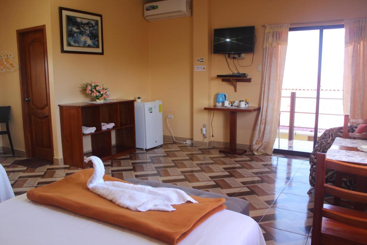 Hostal Romy Puerto Baquerizo Moreno Exteriér fotografie