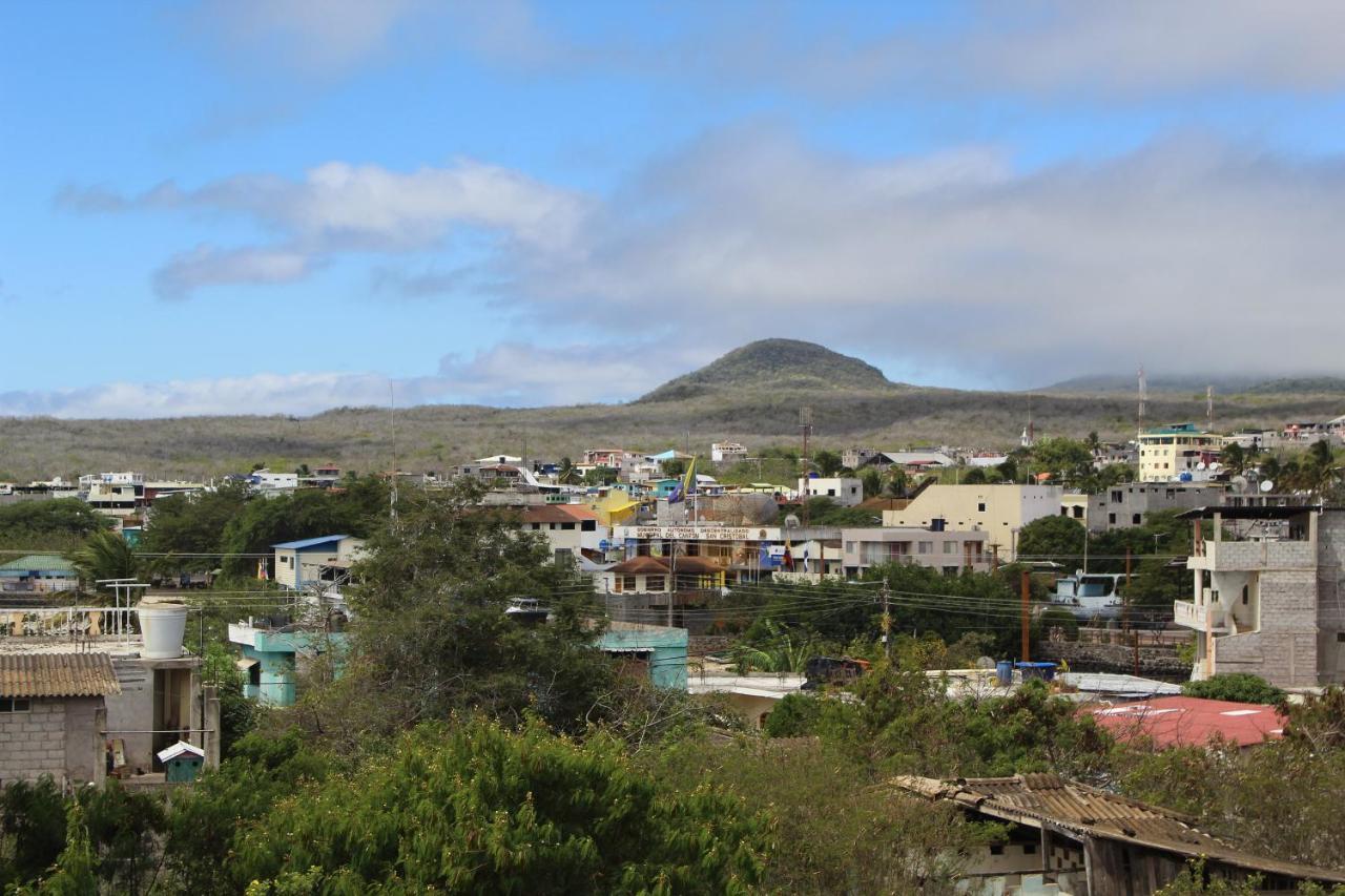 Hostal Romy Puerto Baquerizo Moreno Exteriér fotografie